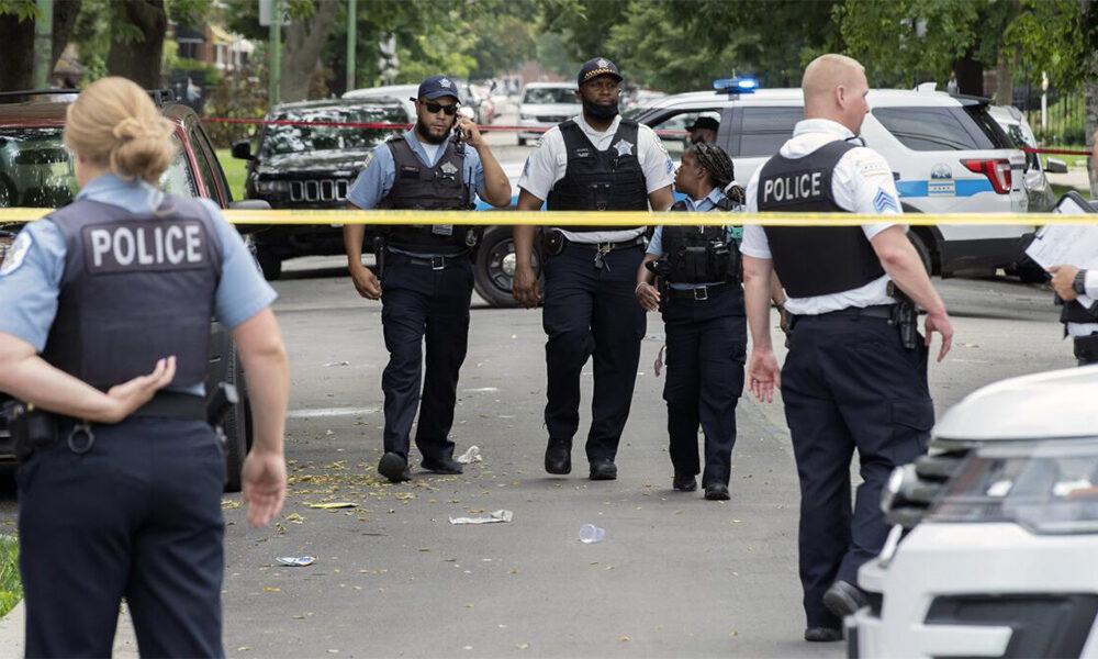 Six killed, 24 wounded in mass shooting at 4th of July parade near ...
